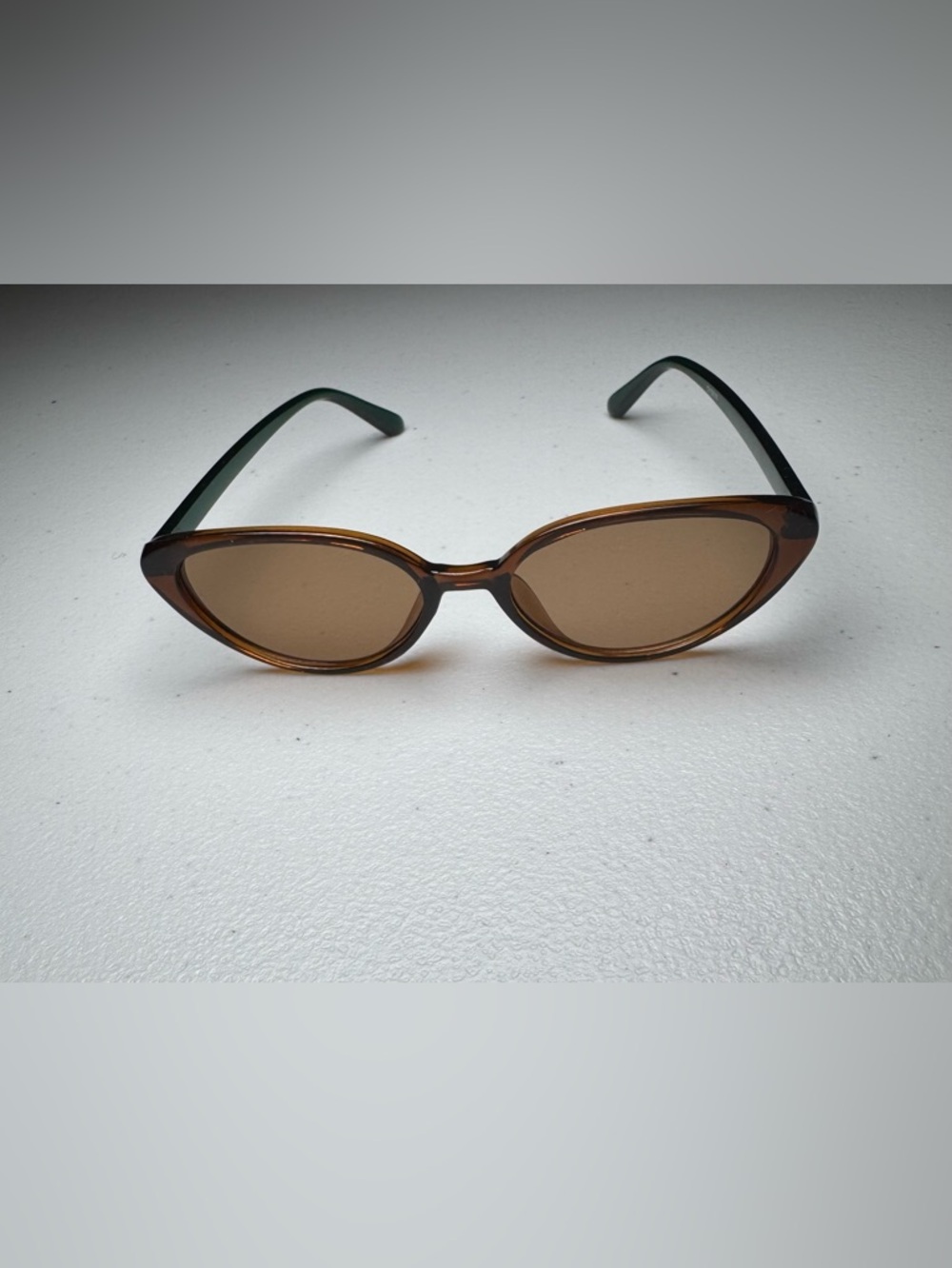 Cat Eye With Tortoise Shell Sunglasses